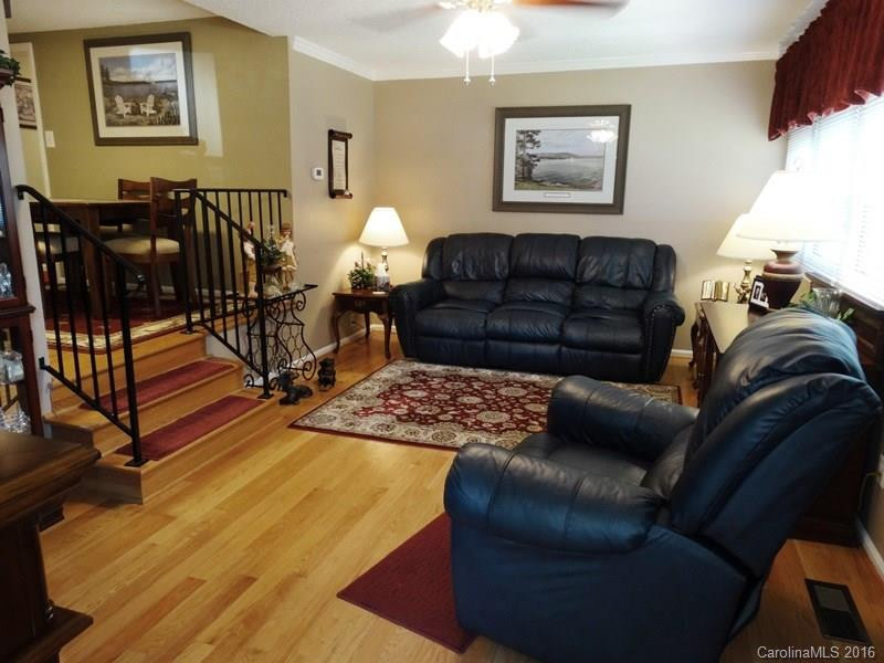1817 Tucker Street - Photo 10