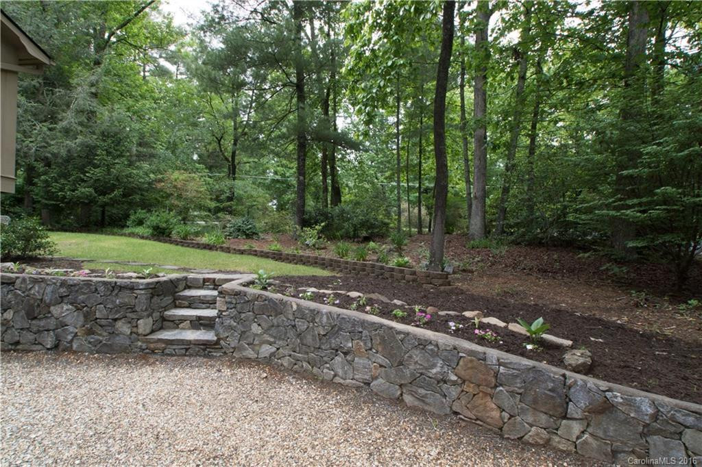 104 Sir Galahad Drive #1 - Photo 3