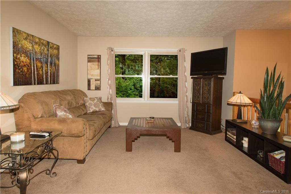 104 Sir Galahad Drive #1 - Photo 5