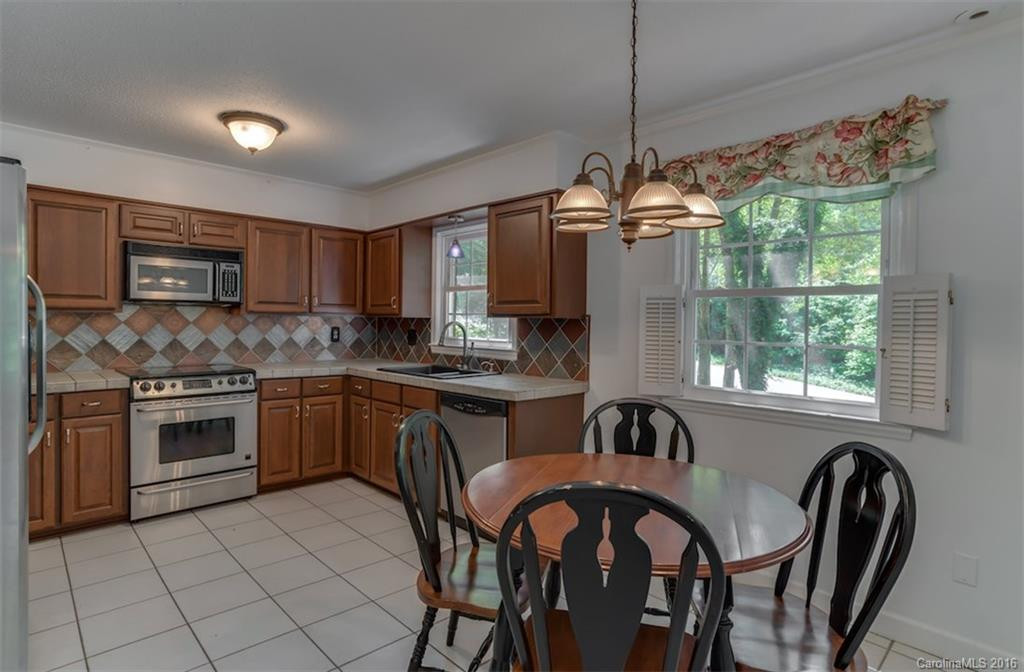 124 Thomas Street - Photo 10