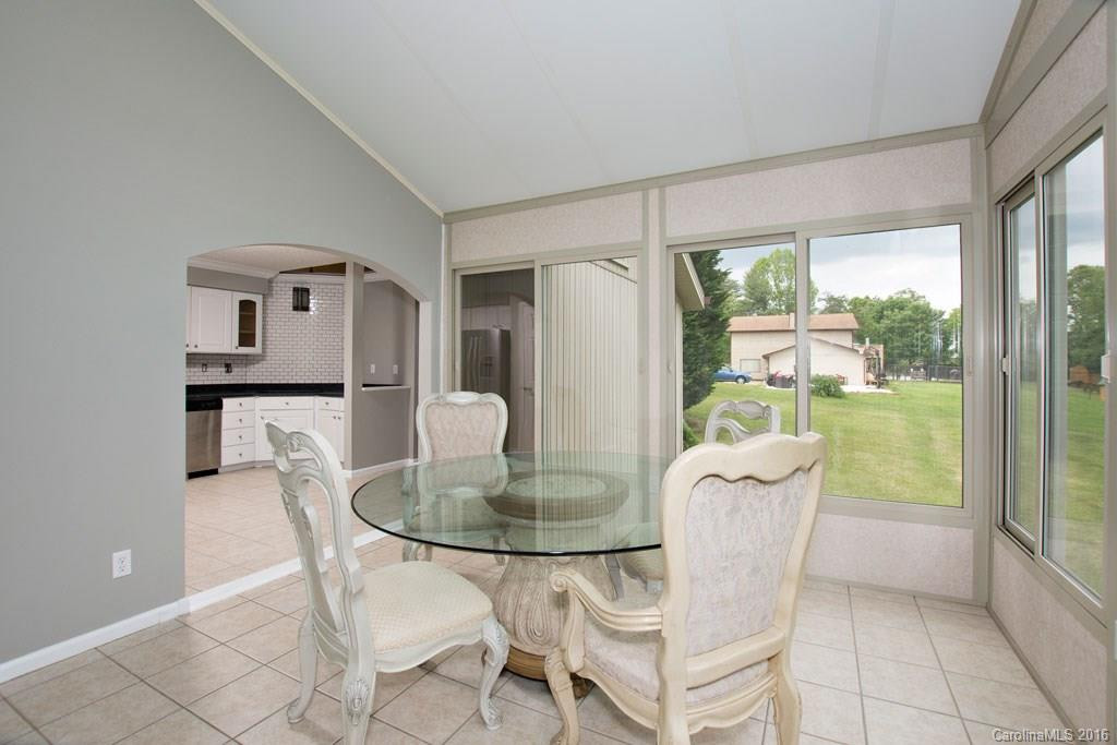 17 Country Spring Drive - Photo 11