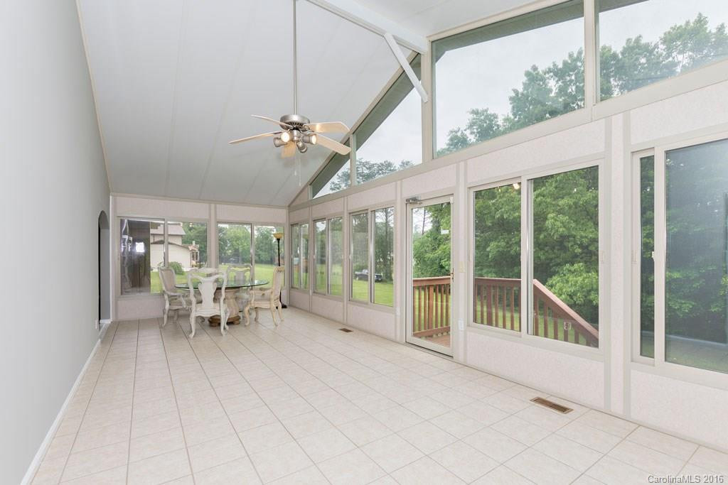 17 Country Spring Drive - Photo 13