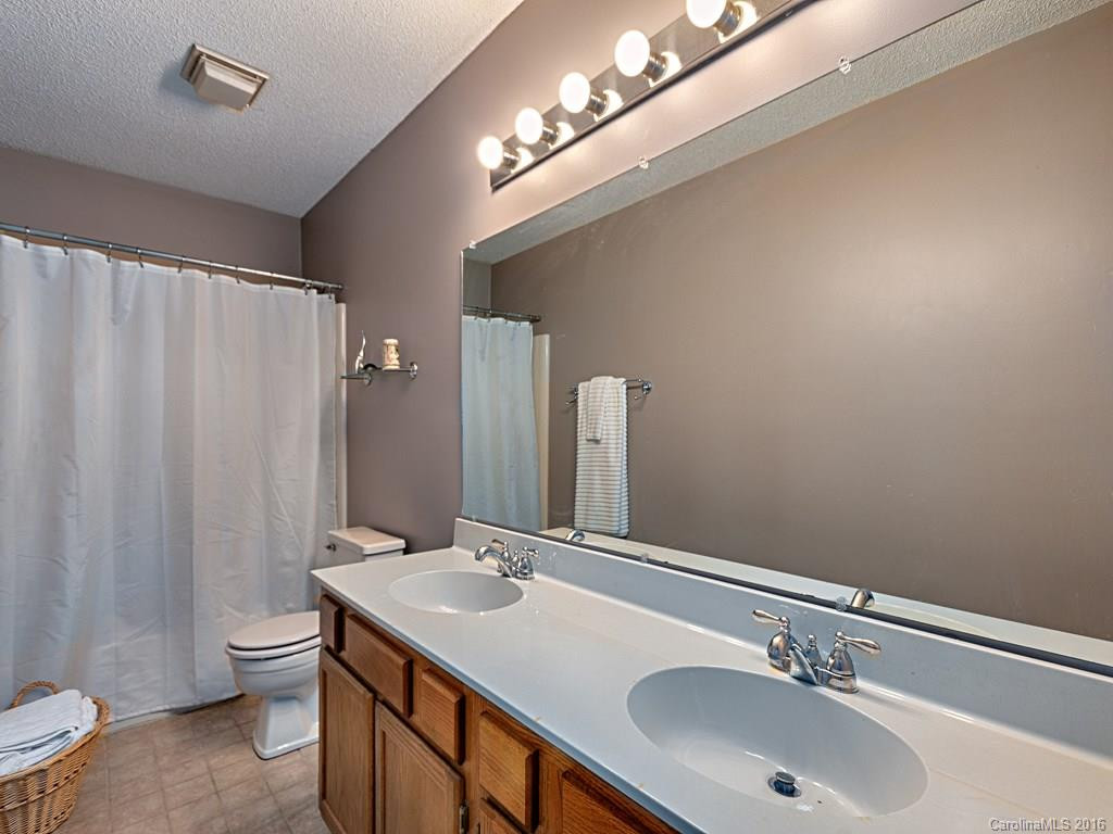 7 Morris Drive - Photo 16