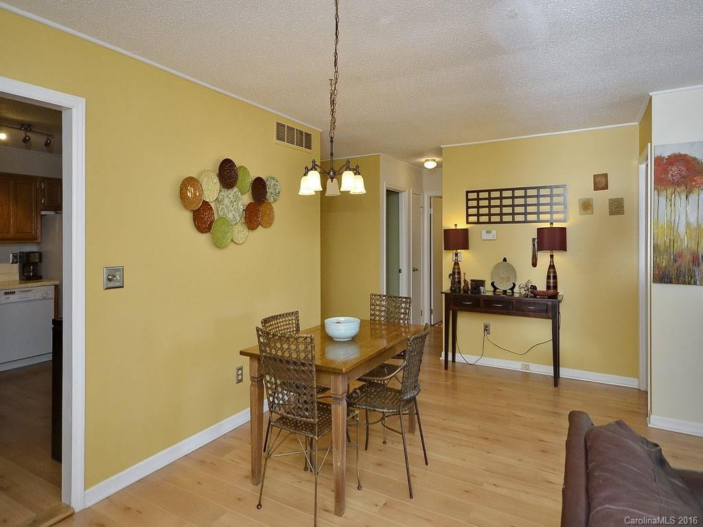 40 Vista View Court #7 - Photo 5