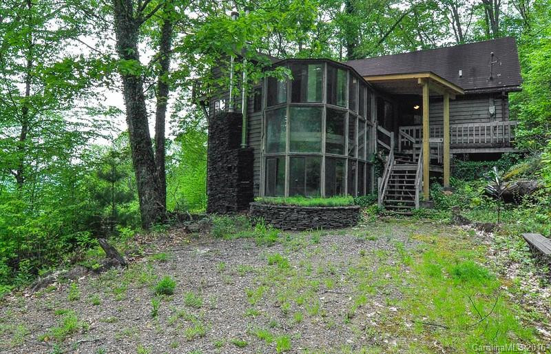 1035 Moonshine Mountain Road