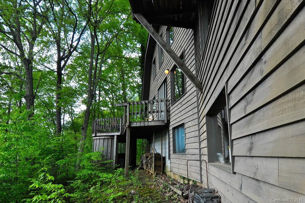 1035 Moonshine Mountain Road - Photo 4
