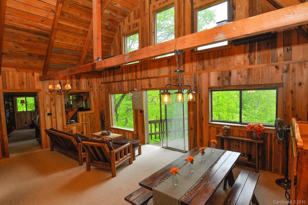 1035 Moonshine Mountain Road - Photo 8