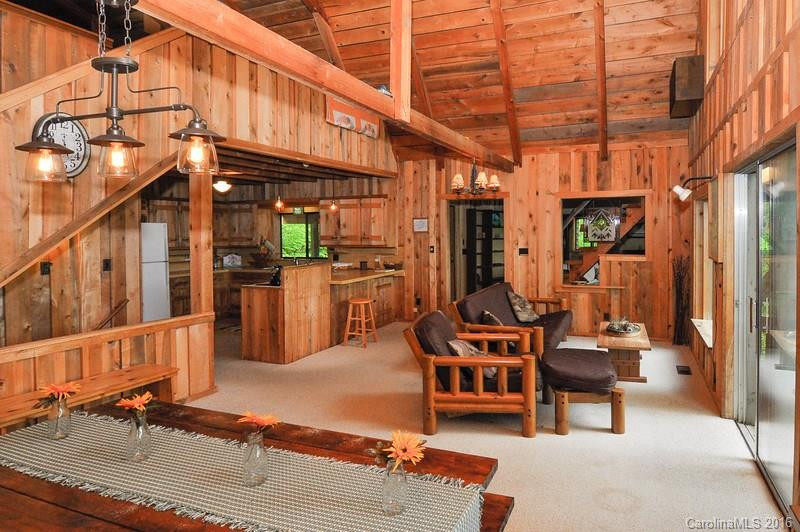 1035 Moonshine Mountain Road - Photo 10