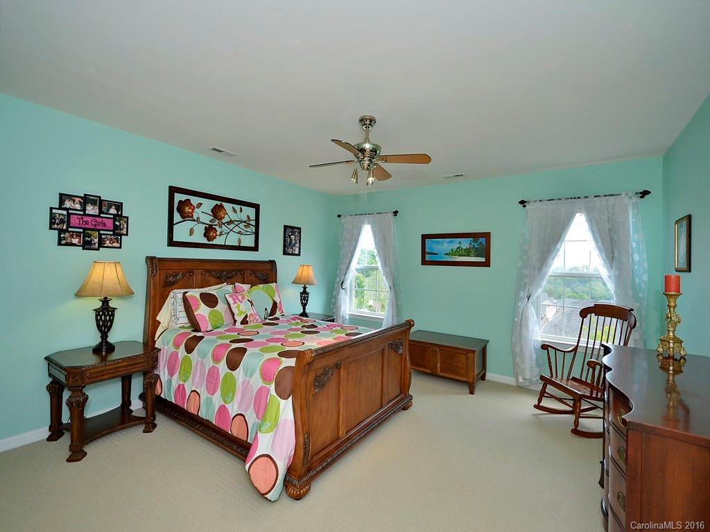 6 Dansford Lane - Photo 14