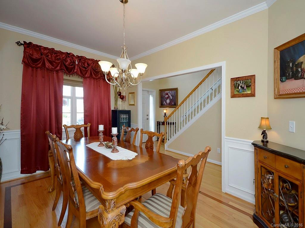 6 Dansford Lane - Photo 3