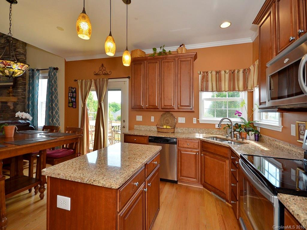 6 Dansford Lane - Photo 9