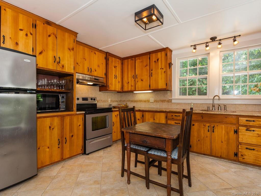 6 Hoopers Creek Road - Photo 7