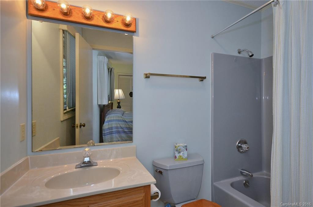 2000 Golfside Lane #1 - Photo 16