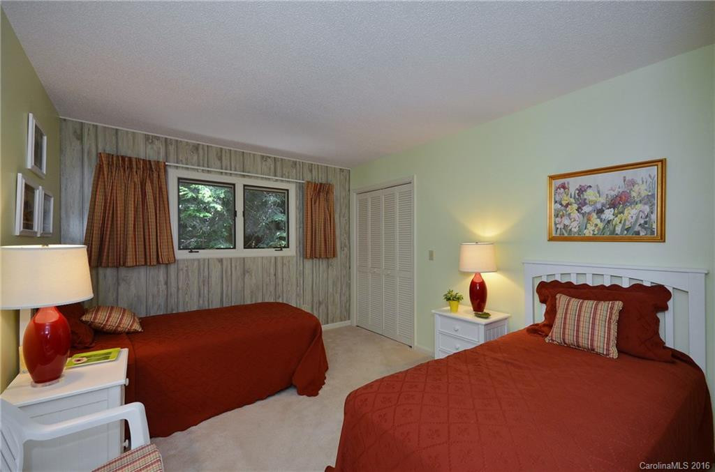 2000 Golfside Lane #1 - Photo 17