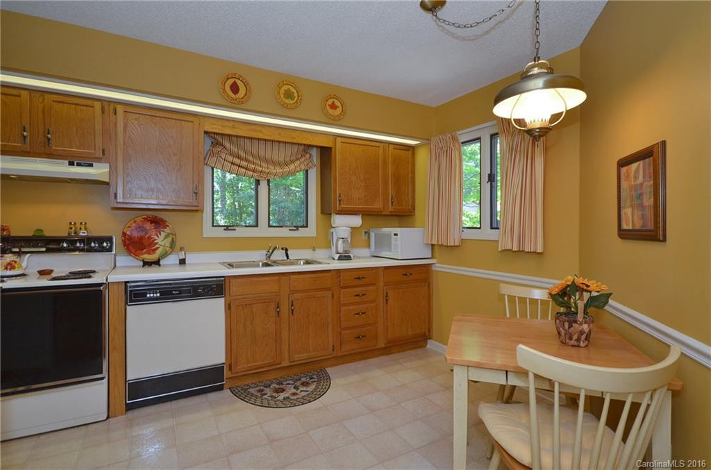 2000 Golfside Lane #1 - Photo 10