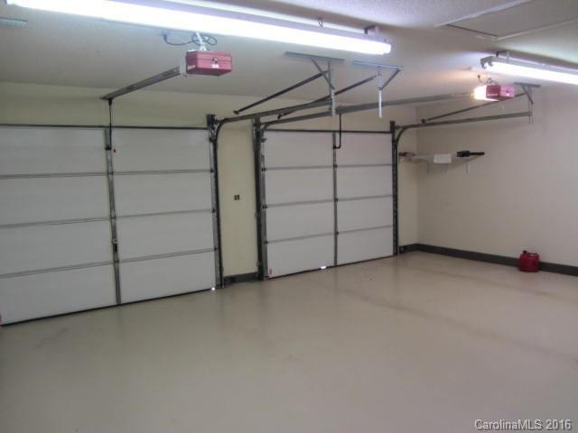138 Fairway Landing - Photo 7