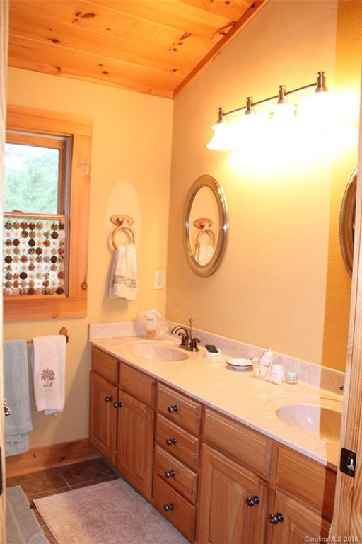 582 Hidden Lake Parkway #51 - Photo 12