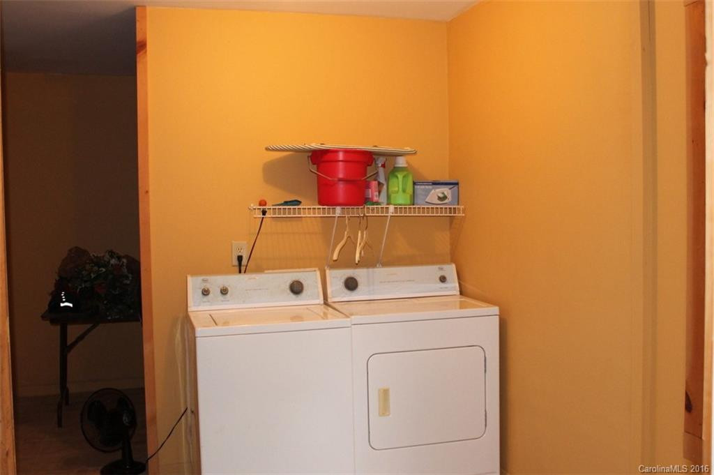 582 Hidden Lake Parkway #51 - Photo 14