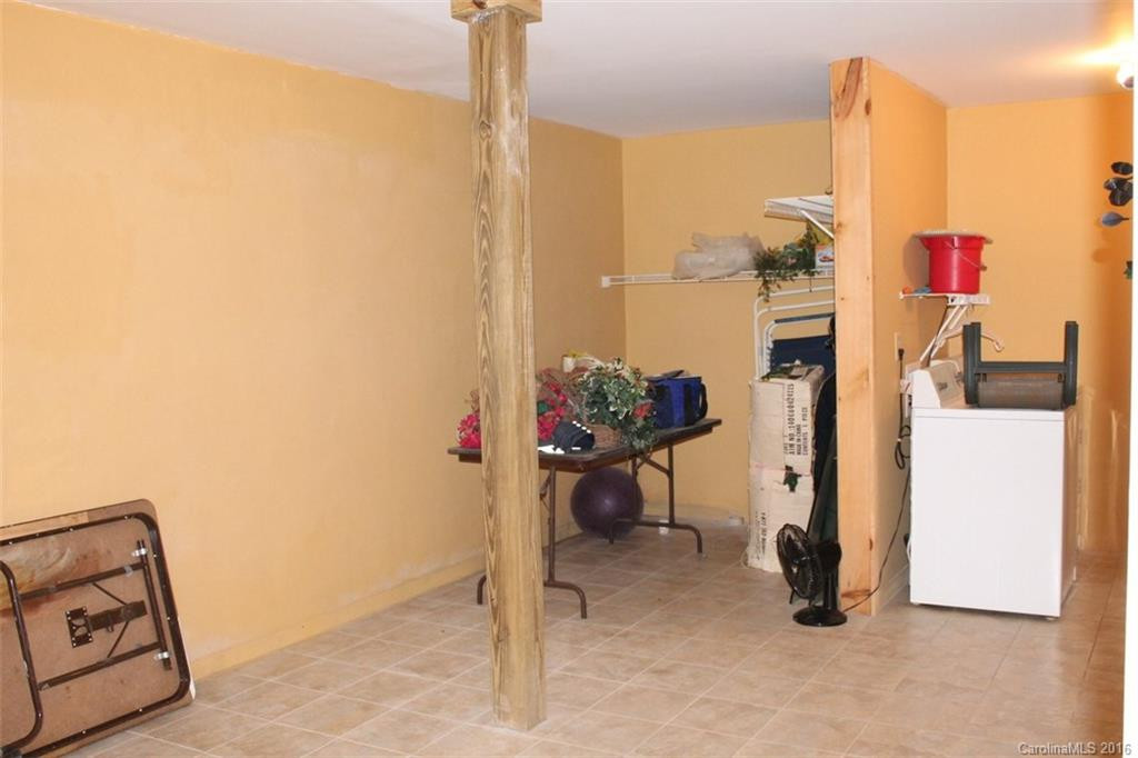 582 Hidden Lake Parkway #51 - Photo 15