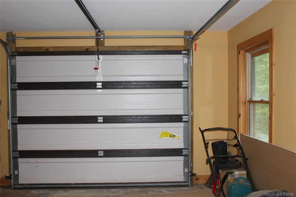 582 Hidden Lake Parkway #51 - Photo 17