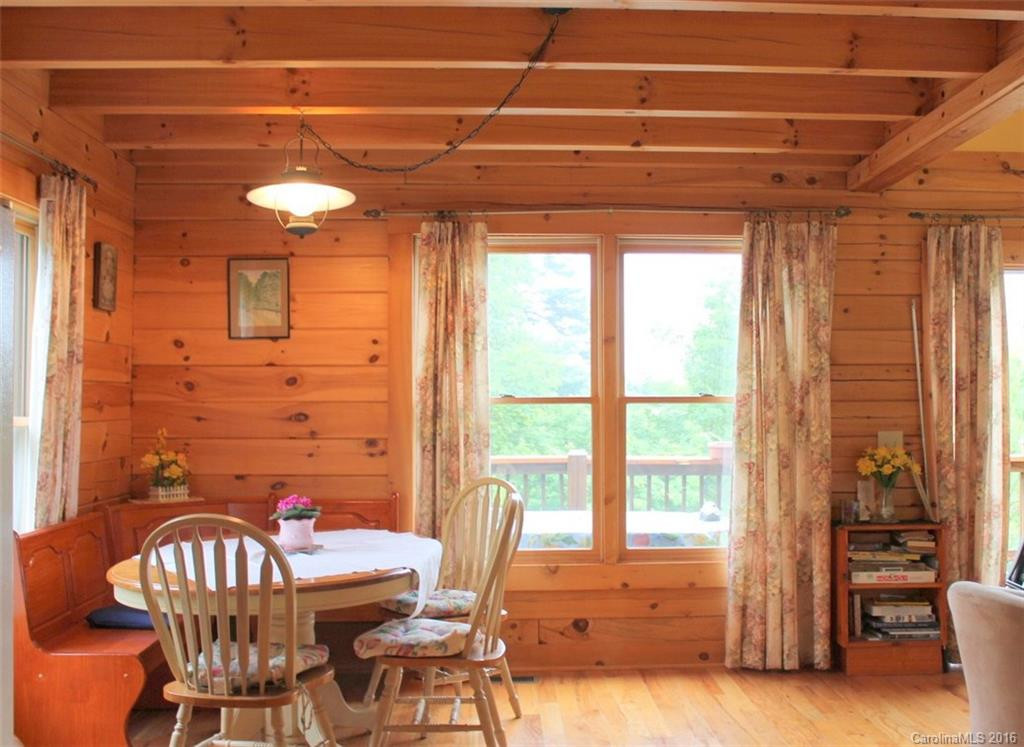582 Hidden Lake Parkway #51 - Photo 5