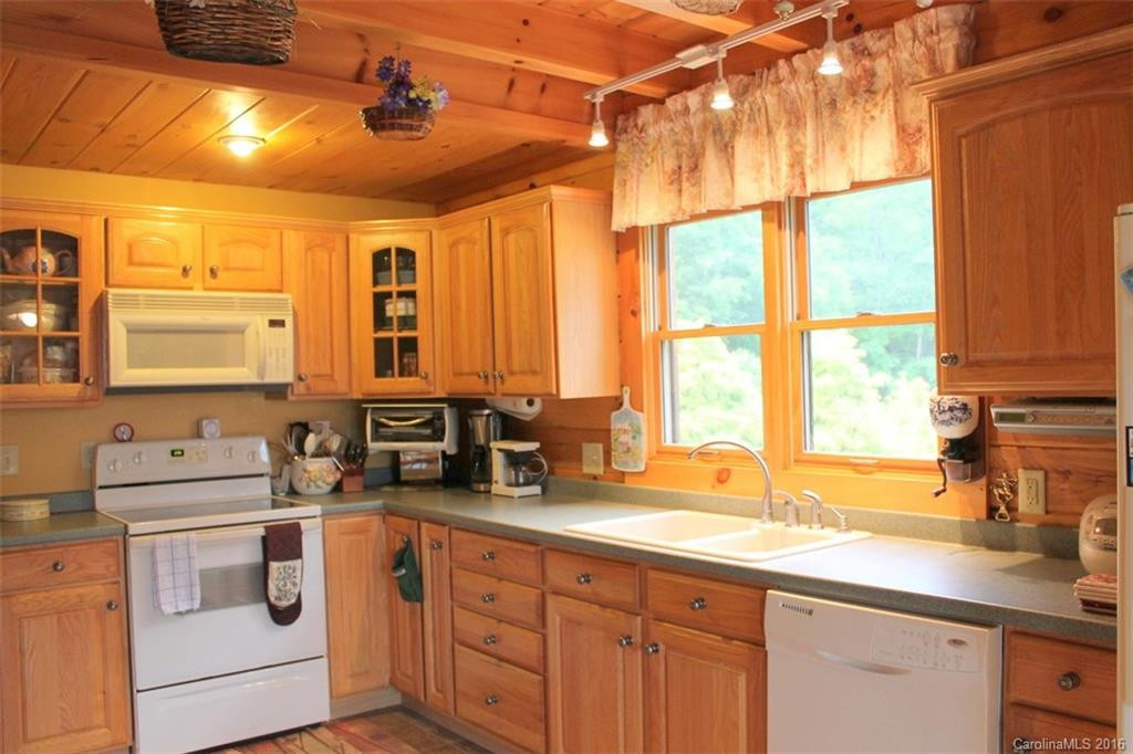 582 Hidden Lake Parkway #51 - Photo 6