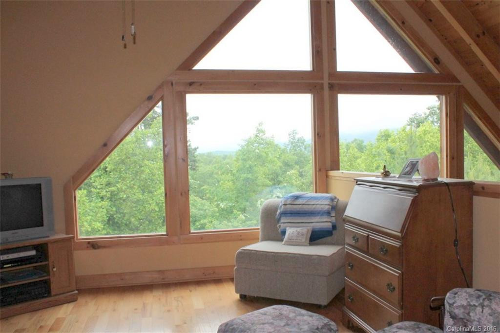 582 Hidden Lake Parkway #51 - Photo 9