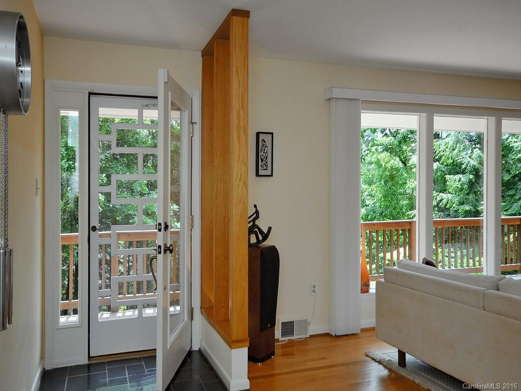 169 Cherokee Road - Photo 3