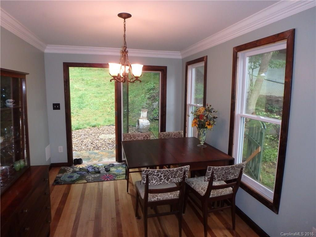 312 Oakdale Drive - Photo 5