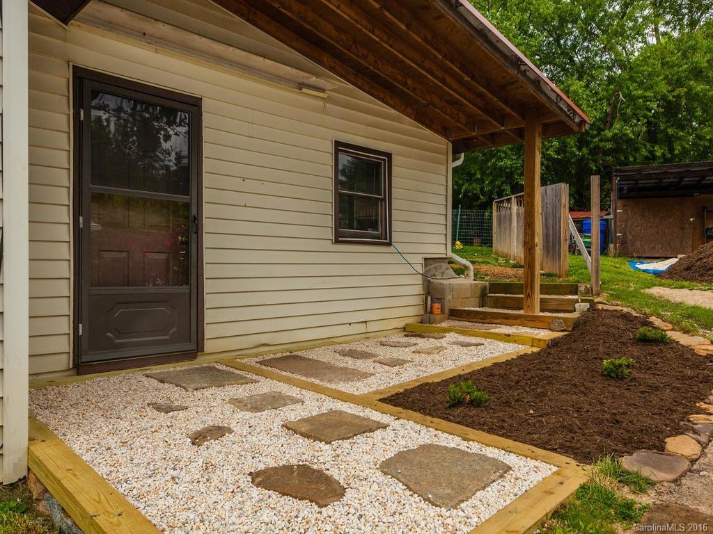 221 Sulphur Springs Road - Photo 22