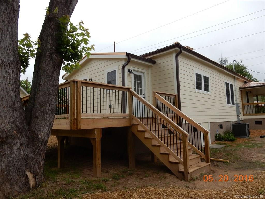 61 Hill Street - Photo 2