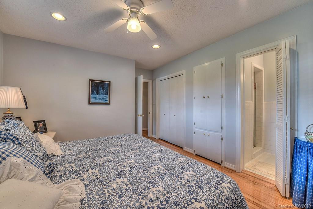 1815 Lakeshore Drive - Photo 11