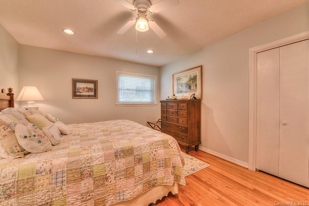 1815 Lakeshore Drive - Photo 14