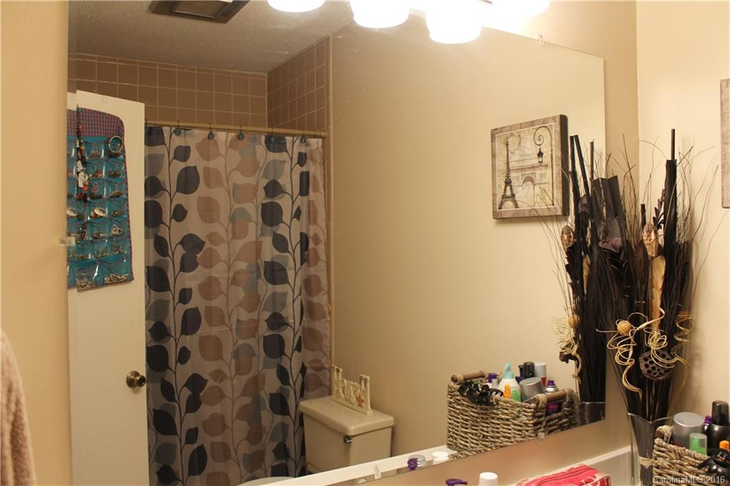 37 Shepard Square #105 - Photo 11