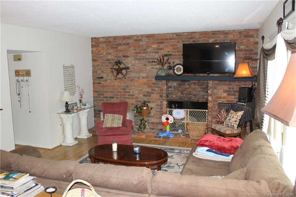 37 Shepard Square #105 - Photo 6