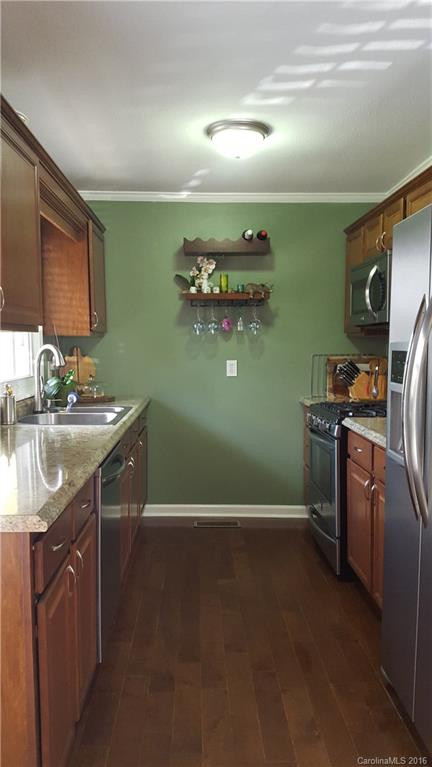 7 Somerset Drive #11 - Photo 4