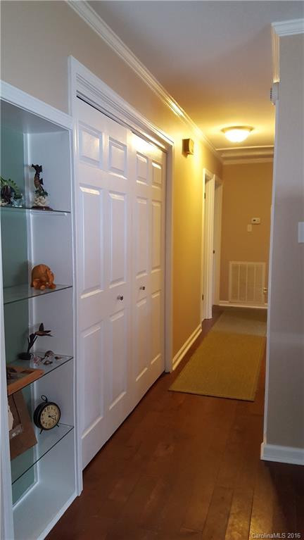 7 Somerset Drive #11 - Photo 6
