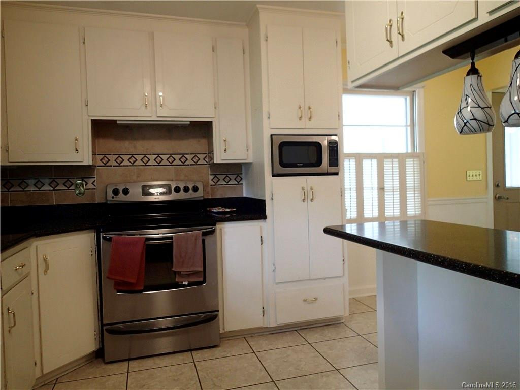 122 Windover Drive - Photo 12