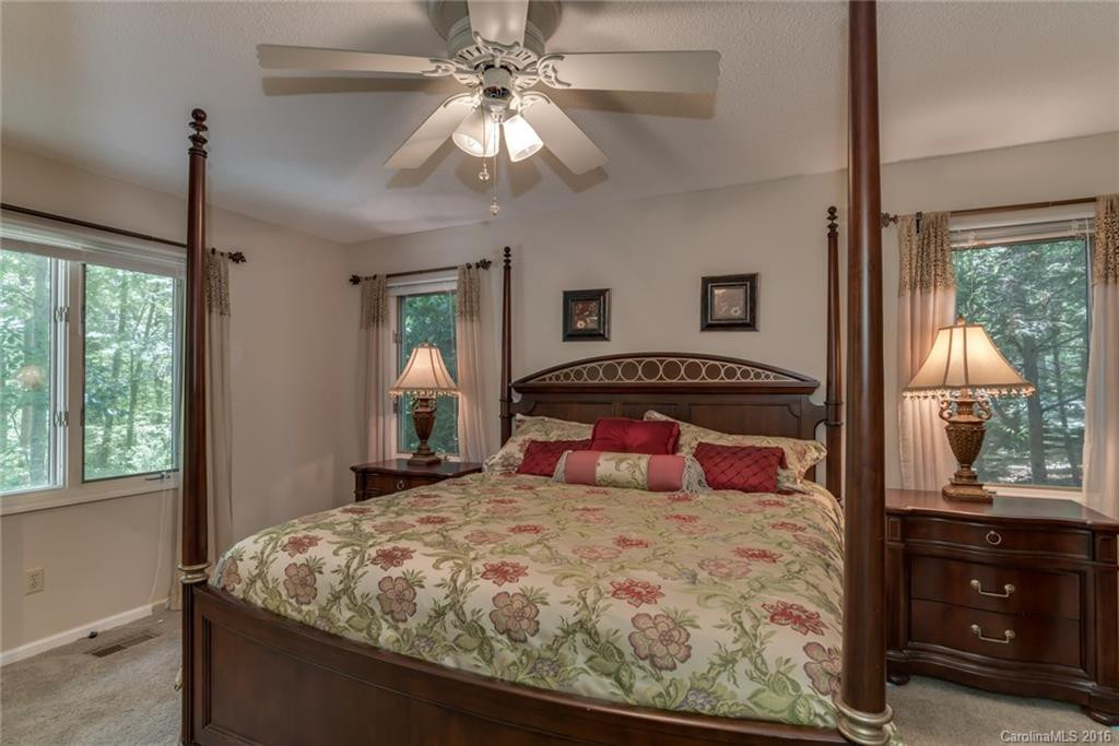 565 Mountain Laurel Drive - Photo 13