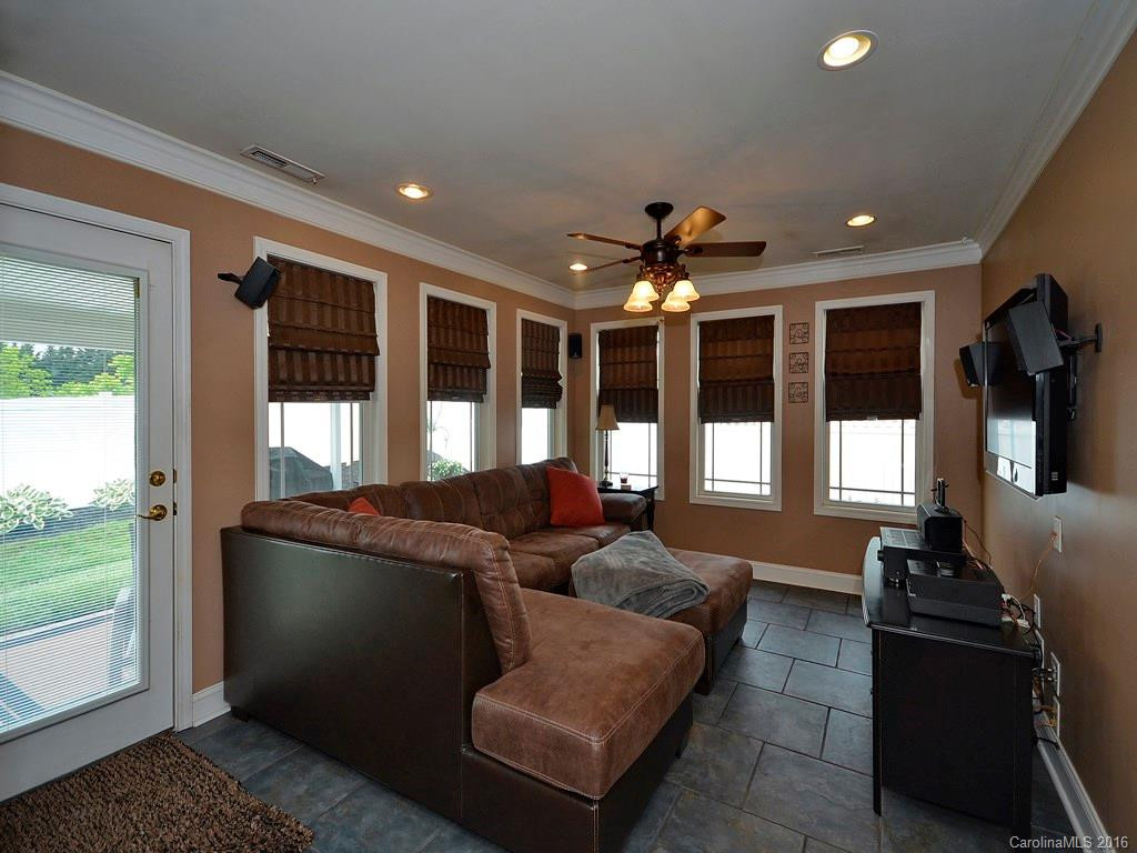 15 Sunview Circle - Photo 7