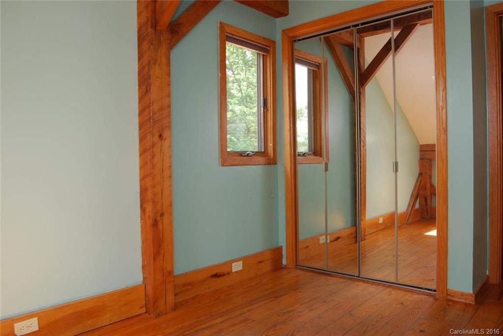 295 Thomas Road - Photo 11