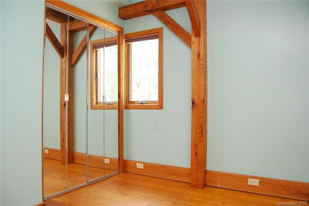 295 Thomas Road - Photo 9