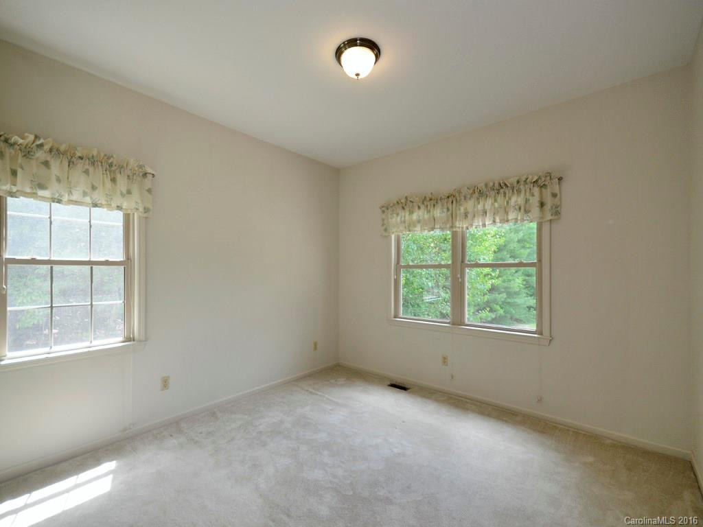 23 Warren Lane - Photo 9