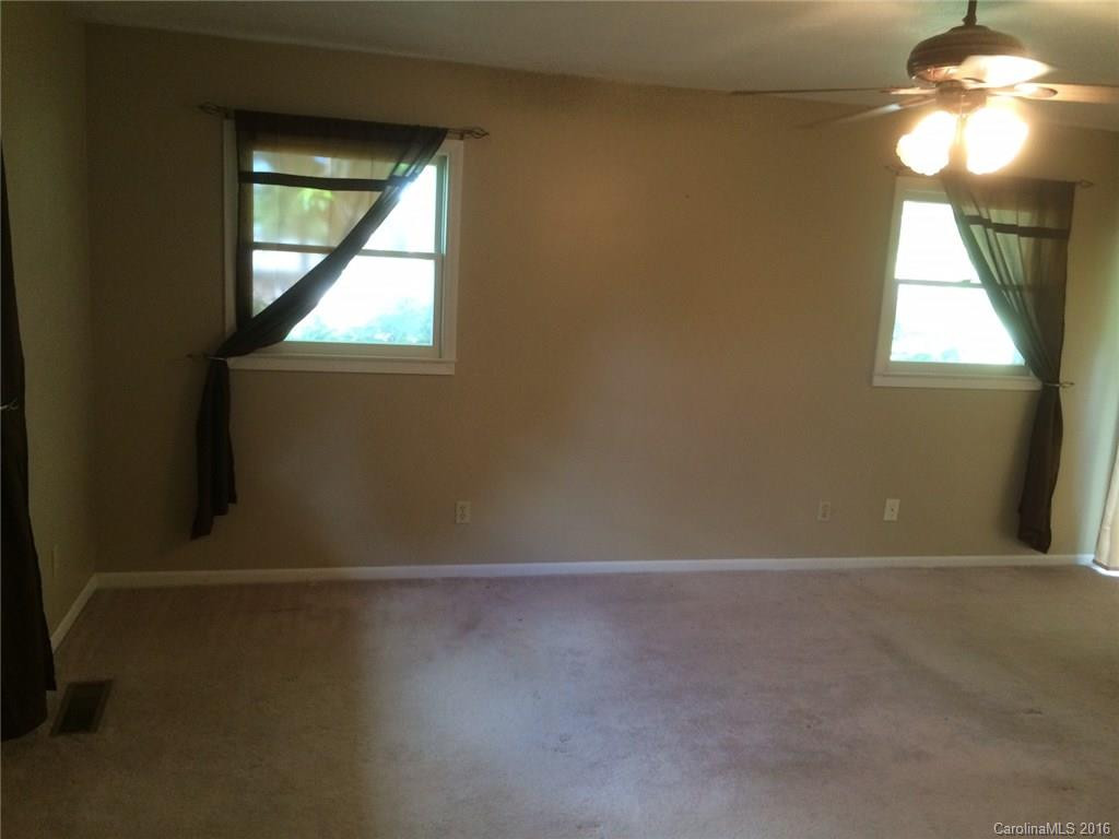 183 Plott Drive - Photo 5