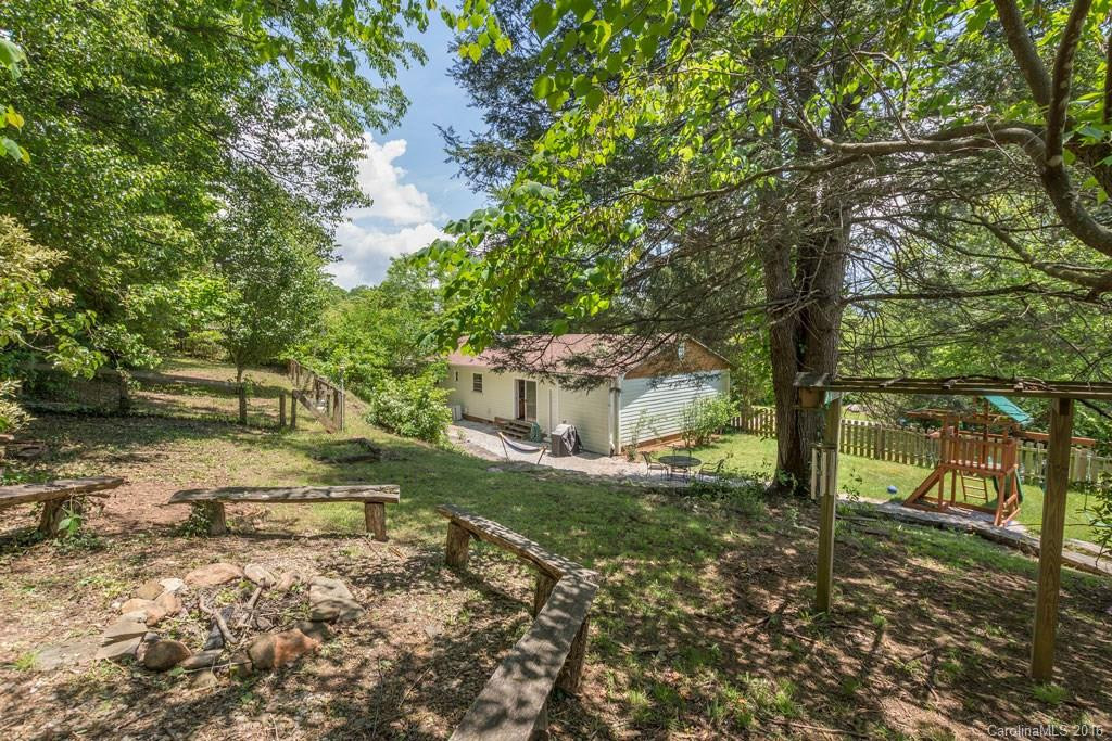 317 Northeast Avenue - Photo 20