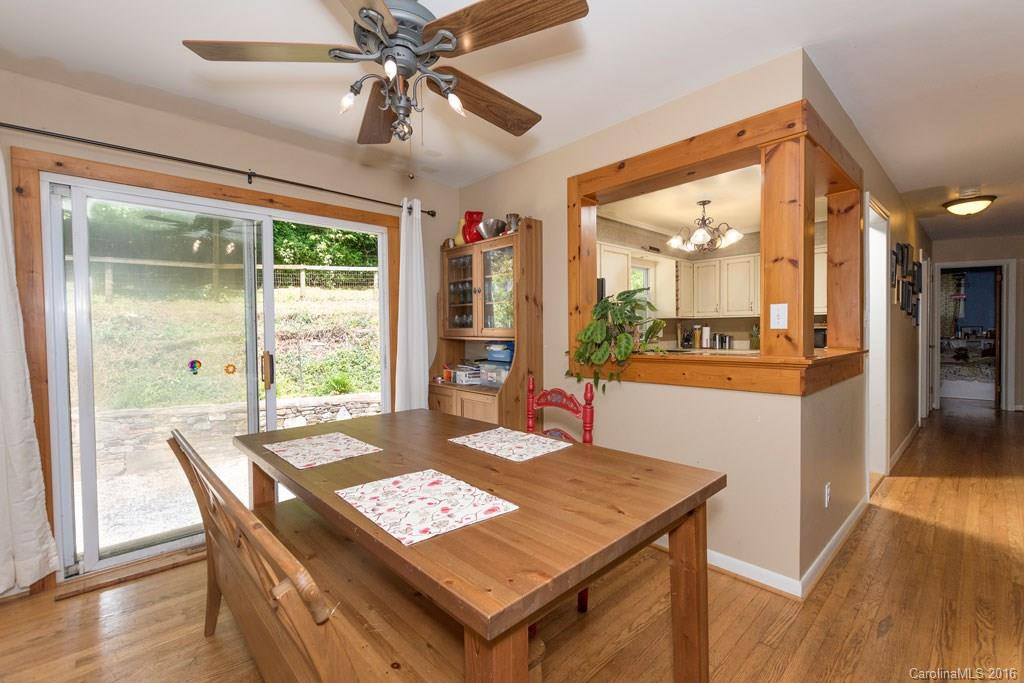 317 Northeast Avenue - Photo 7