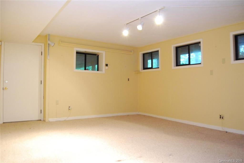 398 East Shore Drive - Photo 21