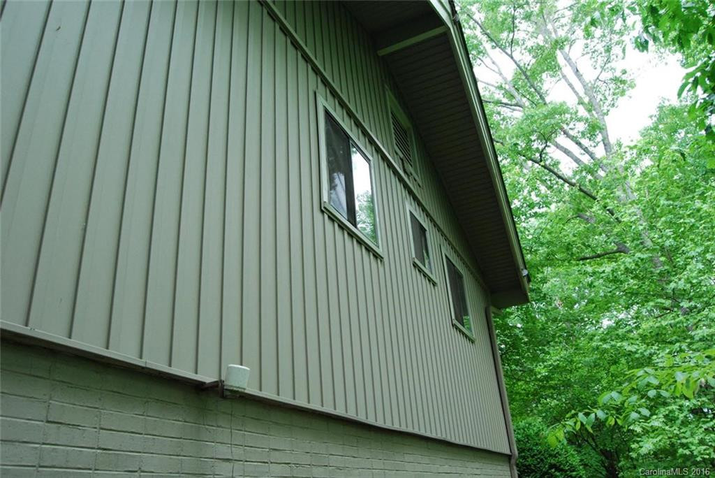 398 East Shore Drive - Photo 4