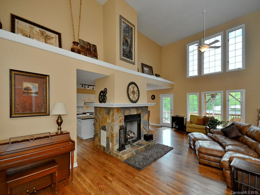 395 Knollwood Drive #3 - Photo 4