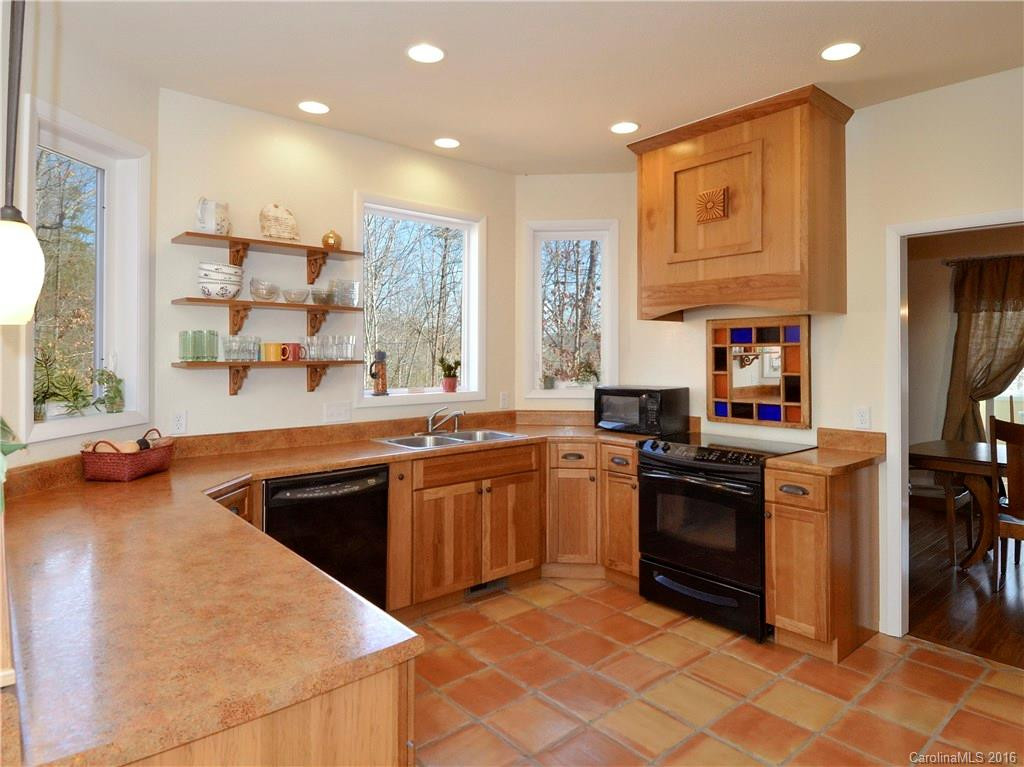 2455 Lake Adger Parkway - Photo 8